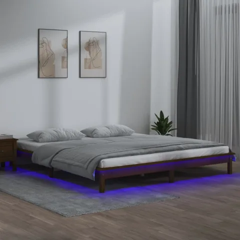 vidaXL Cadru de pat cu LED, maro miere, 200x200 cm, lemn masiv