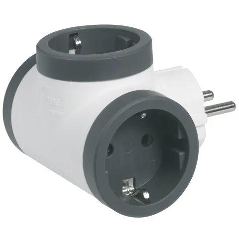 Adaptor 3 prize 16A cu CP si protectie copii Legrand 694520