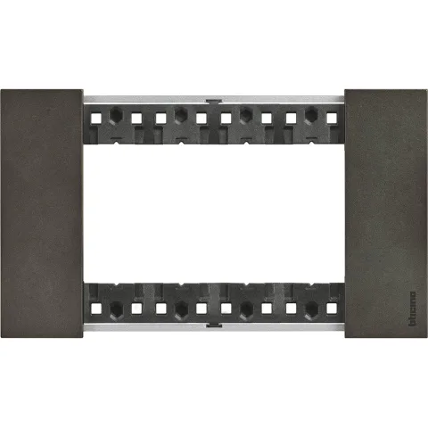 Rama ornament 4 module Bticino Living Now KA4804NG, space