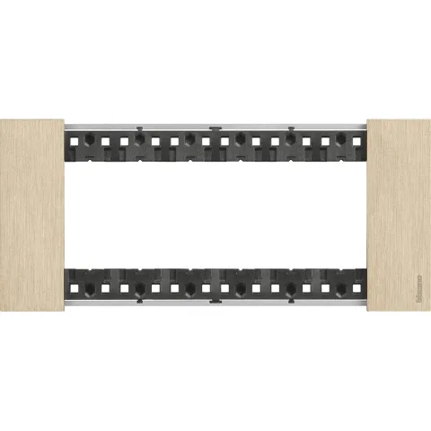 Rama ornament 6 module Bticino Living Now KA4806ZW, auriu