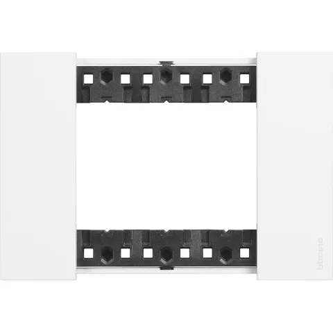 Rama ornament 3 module Bticino Living Now KA4803KW, alb